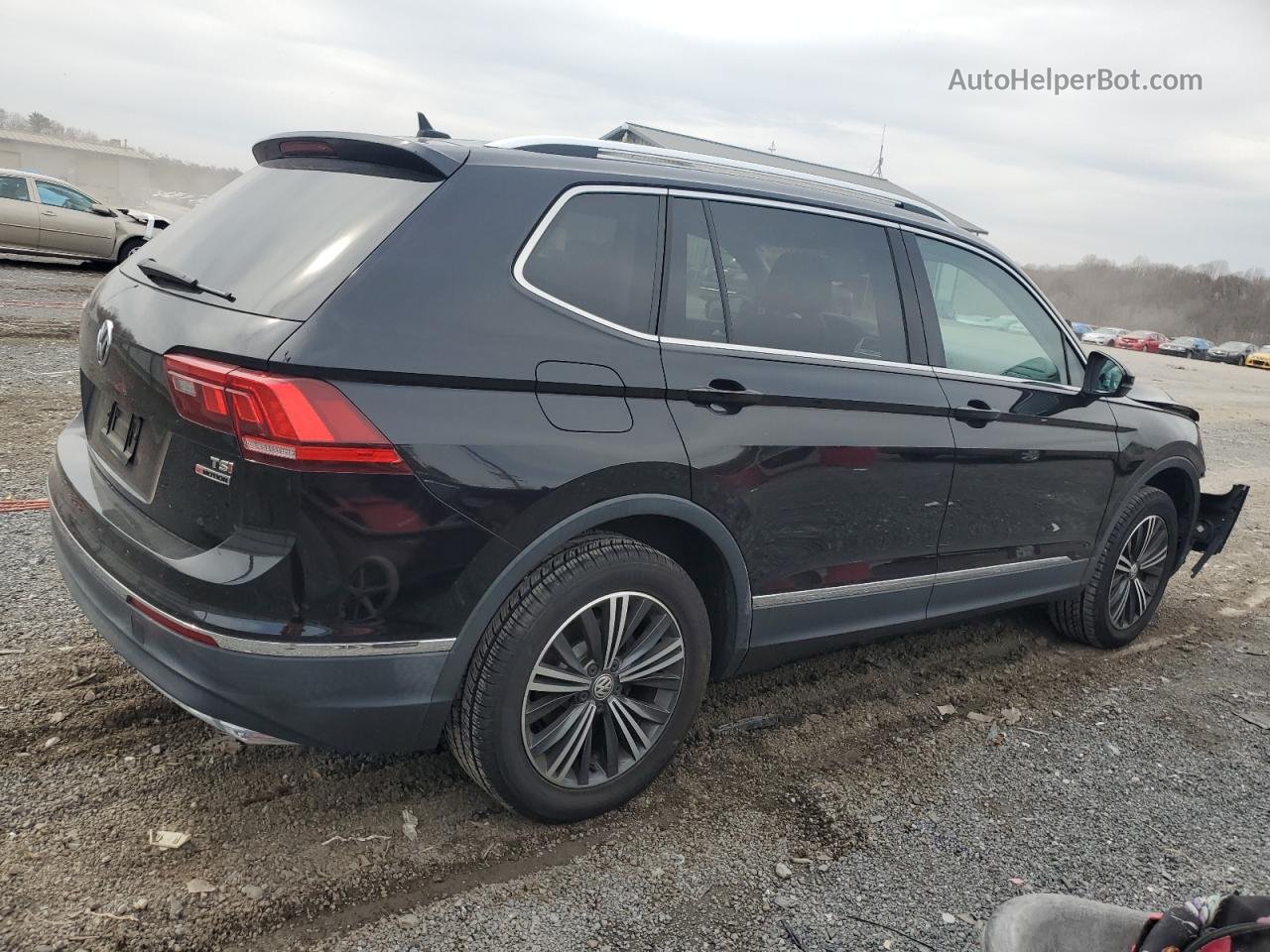 2018 Volkswagen Tiguan Se Black vin: 3VV2B7AX5JM041960
