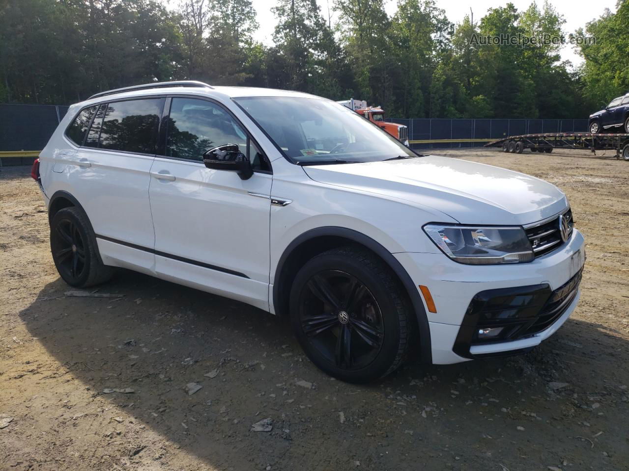 2019 Volkswagen Tiguan Se White vin: 3VV2B7AX5KM110891