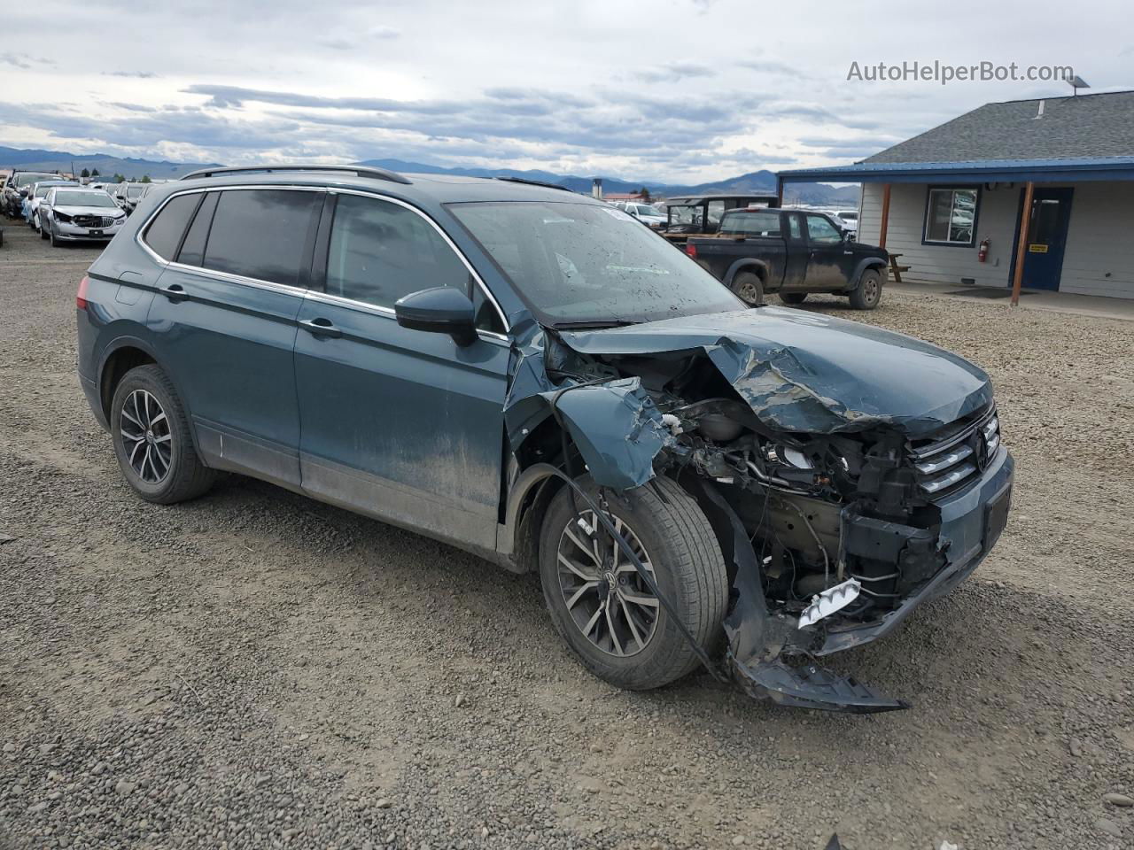 2019 Volkswagen Tiguan Se Blue vin: 3VV2B7AX5KM159847