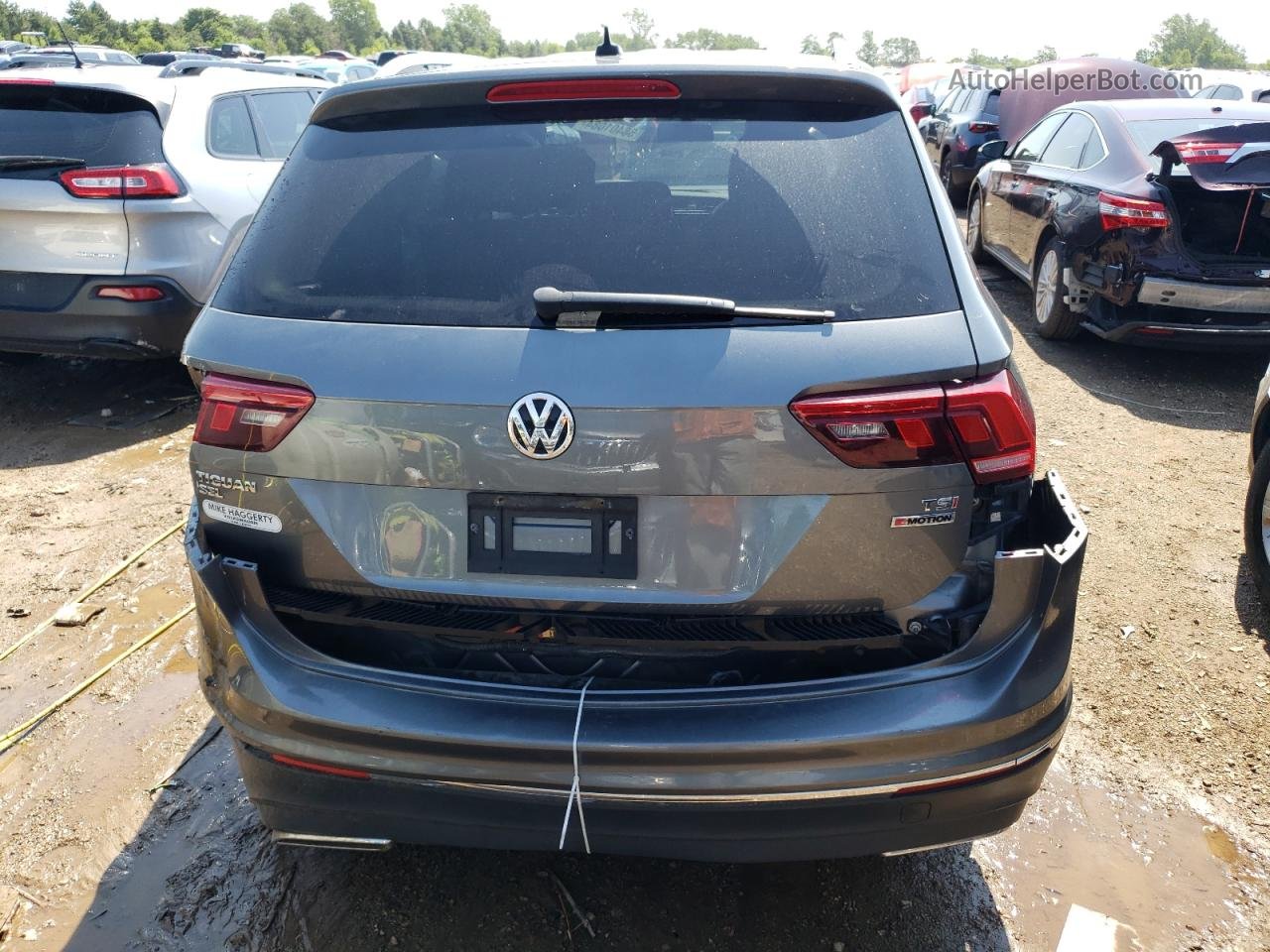 2018 Volkswagen Tiguan Se Gray vin: 3VV2B7AX6JM003928