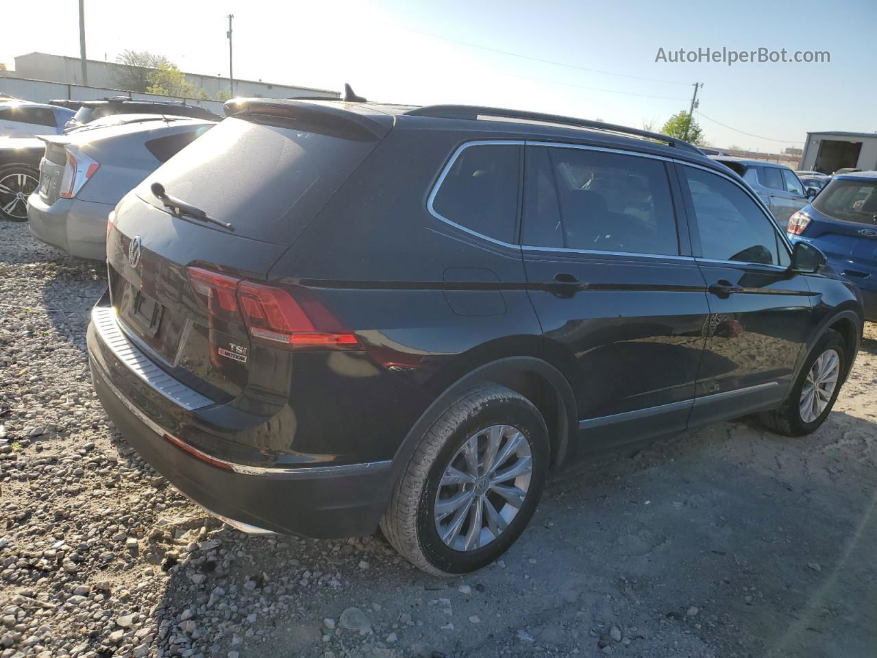 2018 Volkswagen Tiguan Se Черный vin: 3VV2B7AX6JM057990