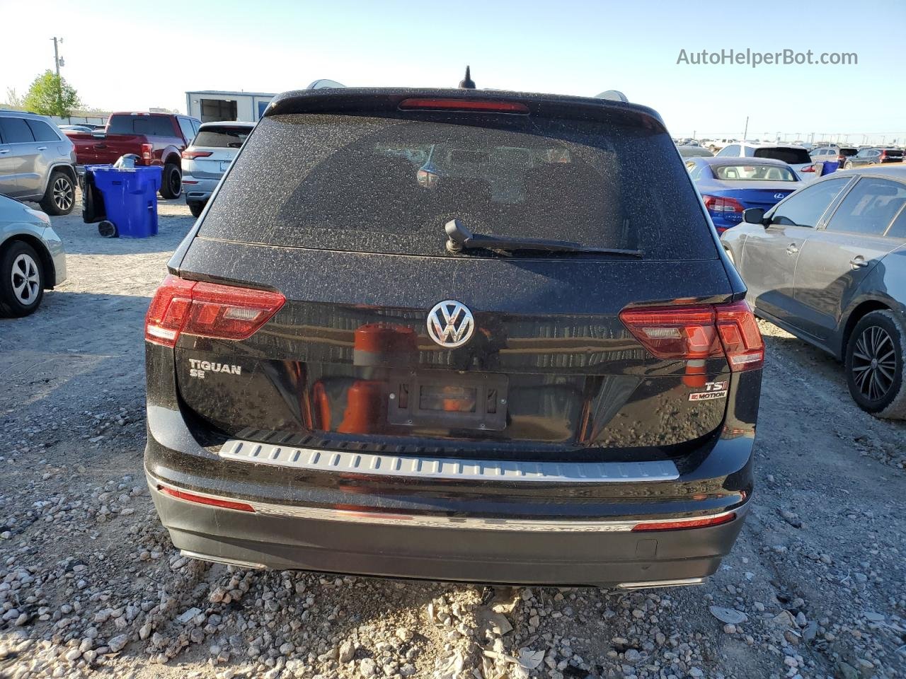 2018 Volkswagen Tiguan Se Черный vin: 3VV2B7AX6JM057990