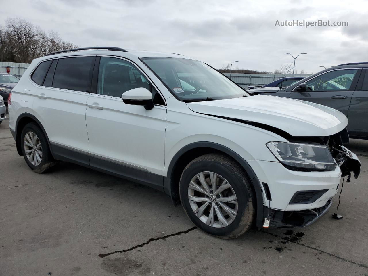 2018 Volkswagen Tiguan Se White vin: 3VV2B7AX6JM063630