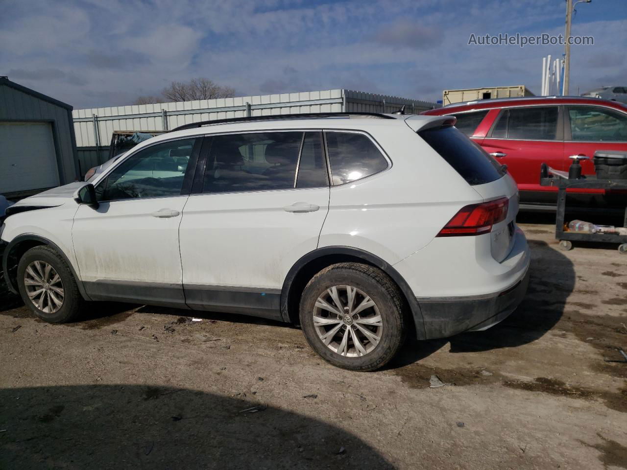 2018 Volkswagen Tiguan Se White vin: 3VV2B7AX6JM119548