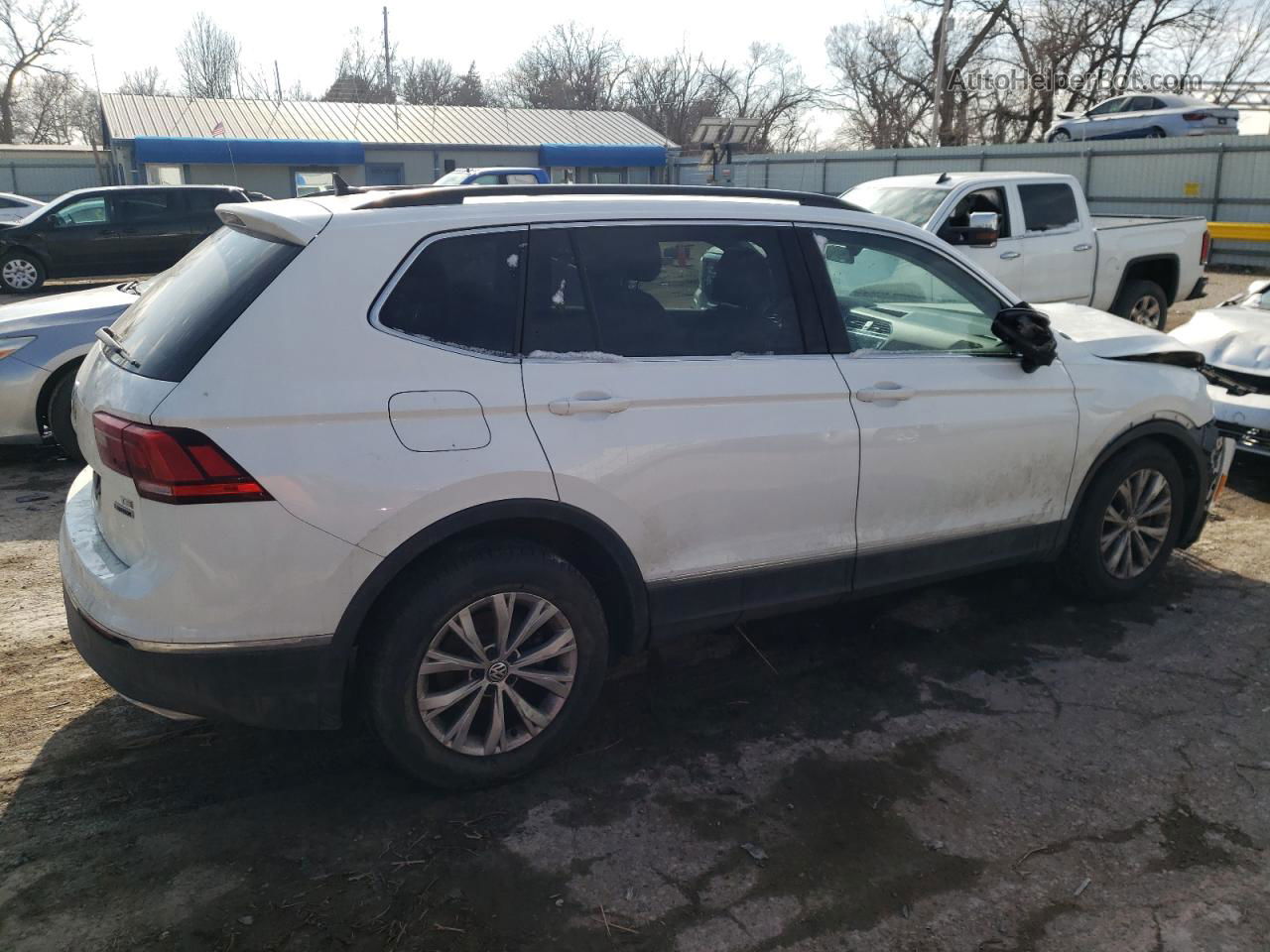 2018 Volkswagen Tiguan Se White vin: 3VV2B7AX6JM119548