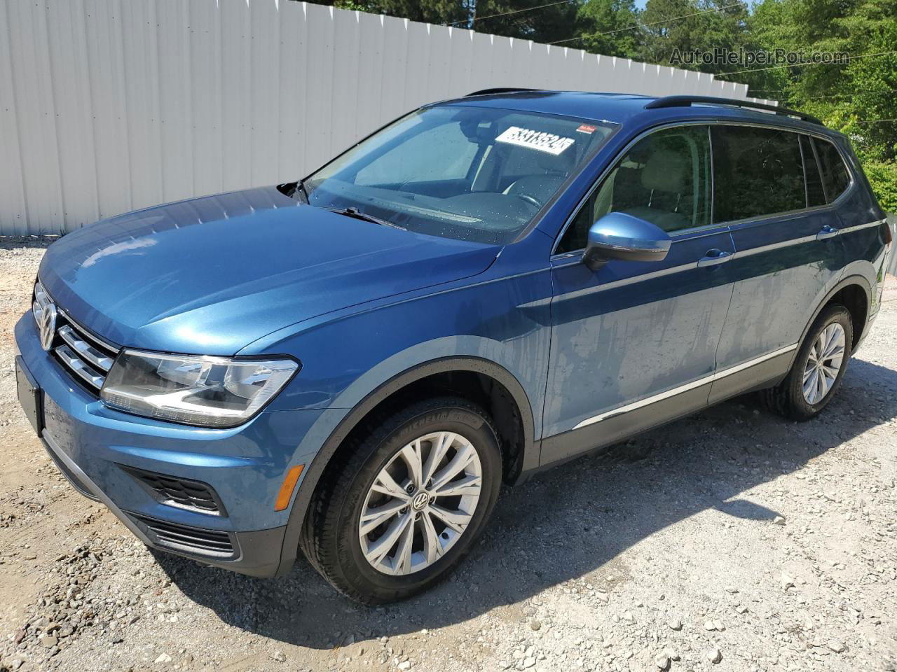 2018 Volkswagen Tiguan Se Синий vin: 3VV2B7AX6JM181841