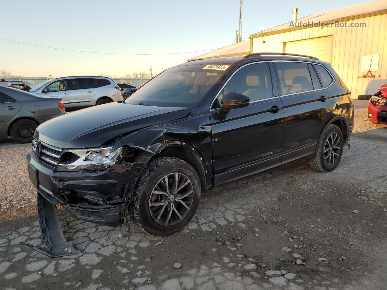 2019 Volkswagen Tiguan Se Black vin: 3VV2B7AX6KM044609