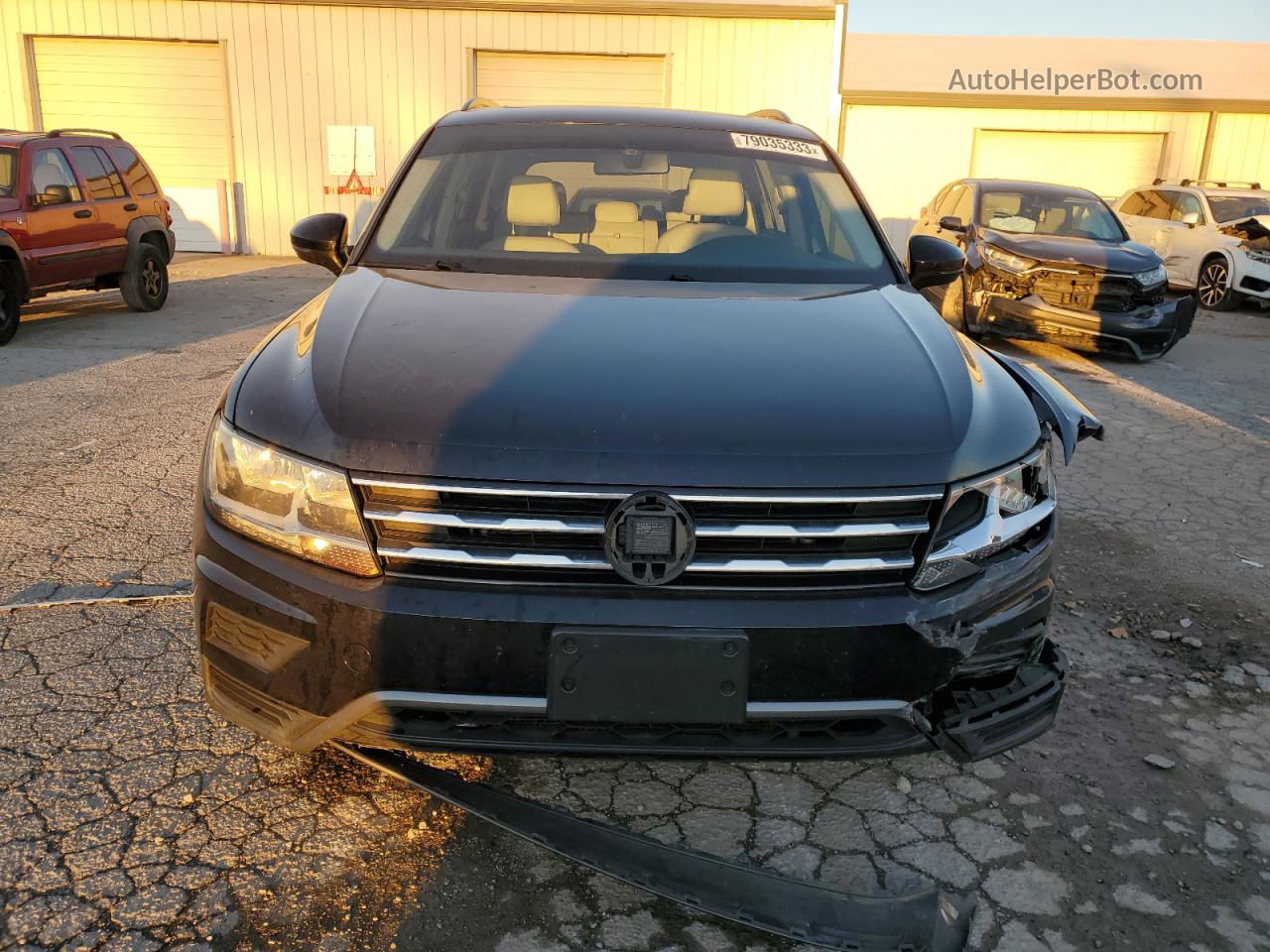 2019 Volkswagen Tiguan Se Black vin: 3VV2B7AX6KM044609