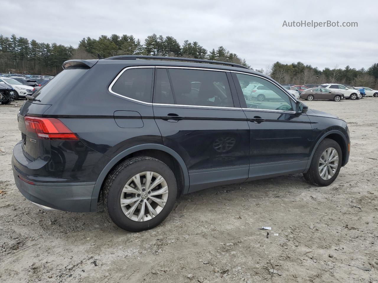 2019 Volkswagen Tiguan Se Black vin: 3VV2B7AX6KM057635