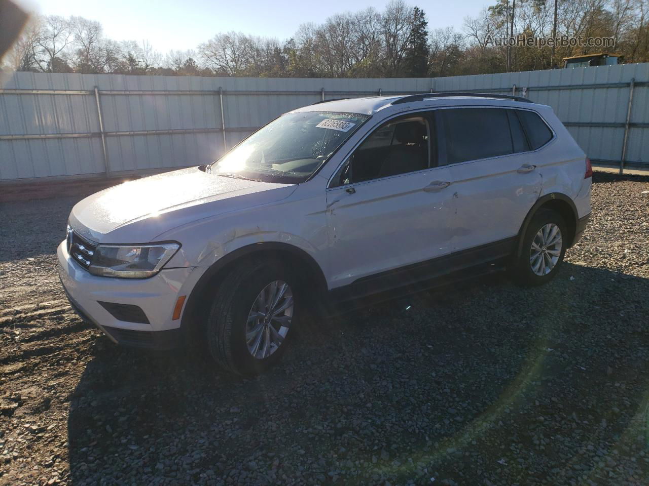 2019 Volkswagen Tiguan Se White vin: 3VV2B7AX6KM065802