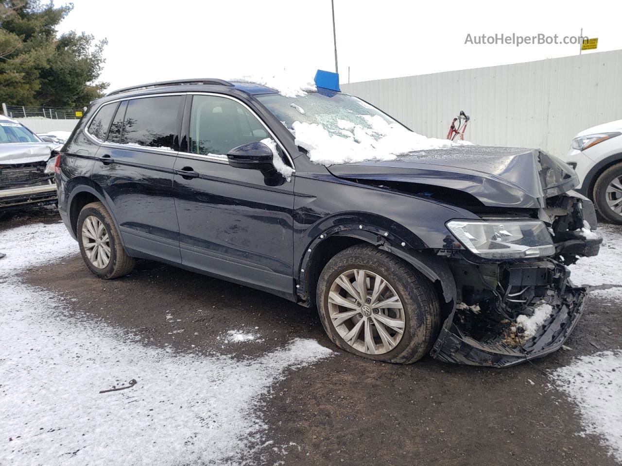 2019 Volkswagen Tiguan Se Black vin: 3VV2B7AX6KM106297