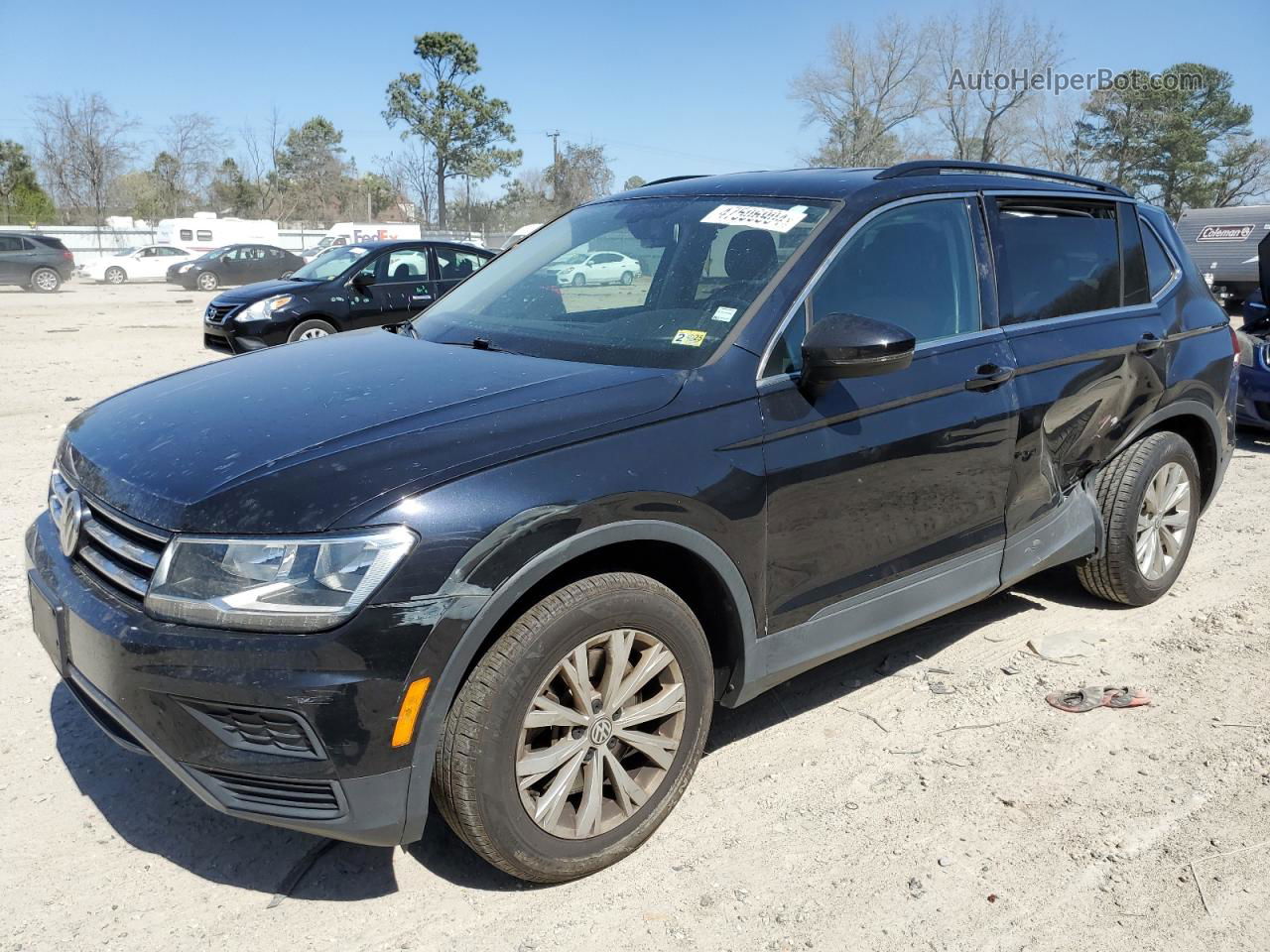 2019 Volkswagen Tiguan Se Черный vin: 3VV2B7AX6KM138084