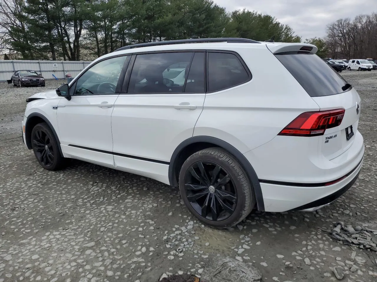 2021 Volkswagen Tiguan Se Белый vin: 3VV2B7AX6MM119098