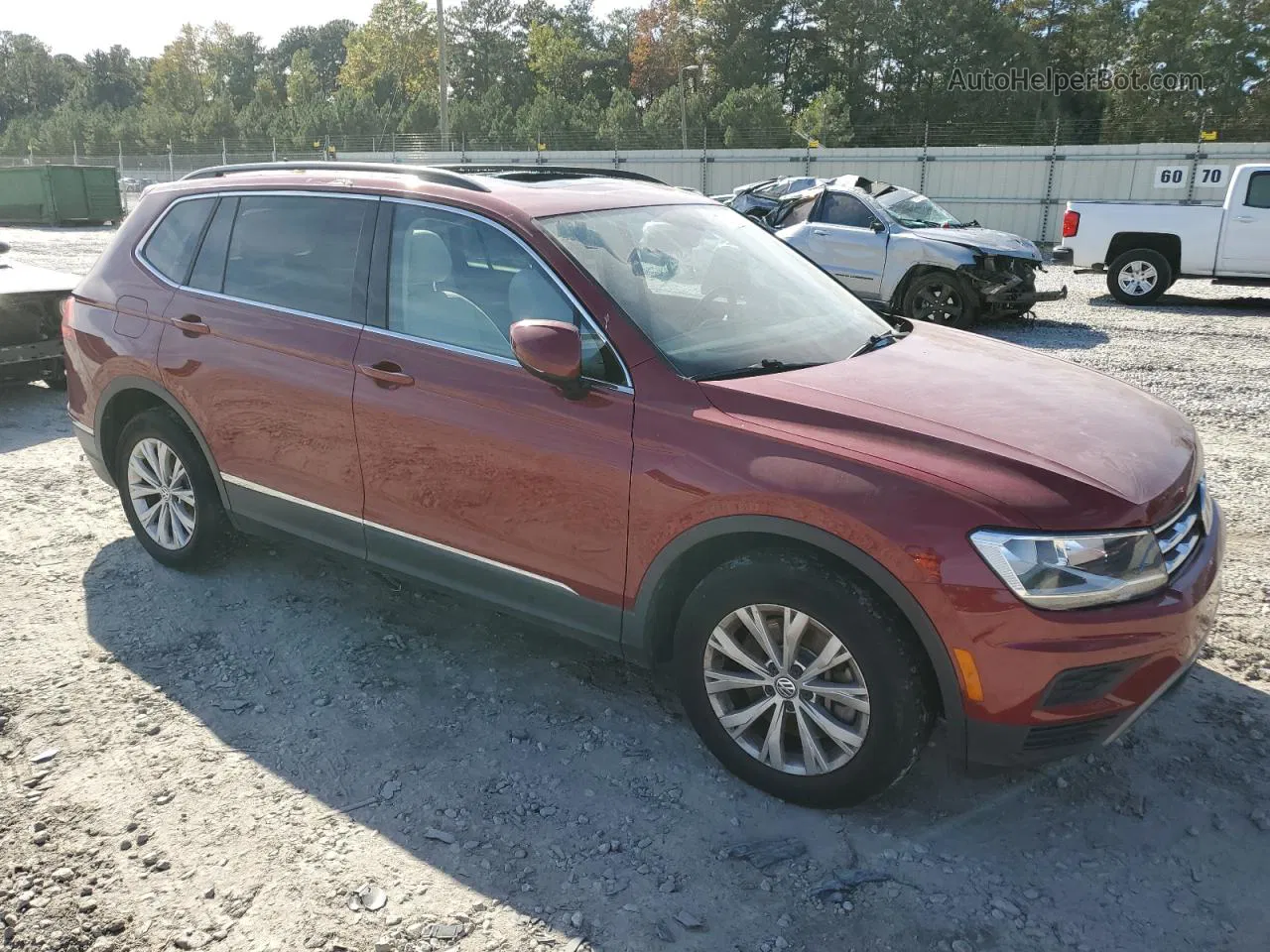 2018 Volkswagen Tiguan Se Red vin: 3VV2B7AX7JM062860