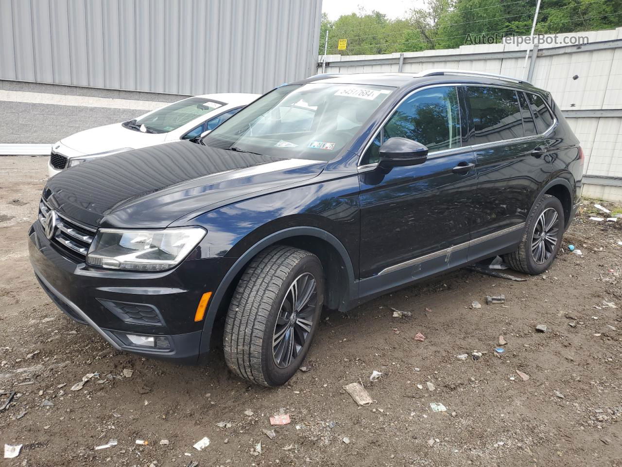 2018 Volkswagen Tiguan Se Черный vin: 3VV2B7AX7JM101642