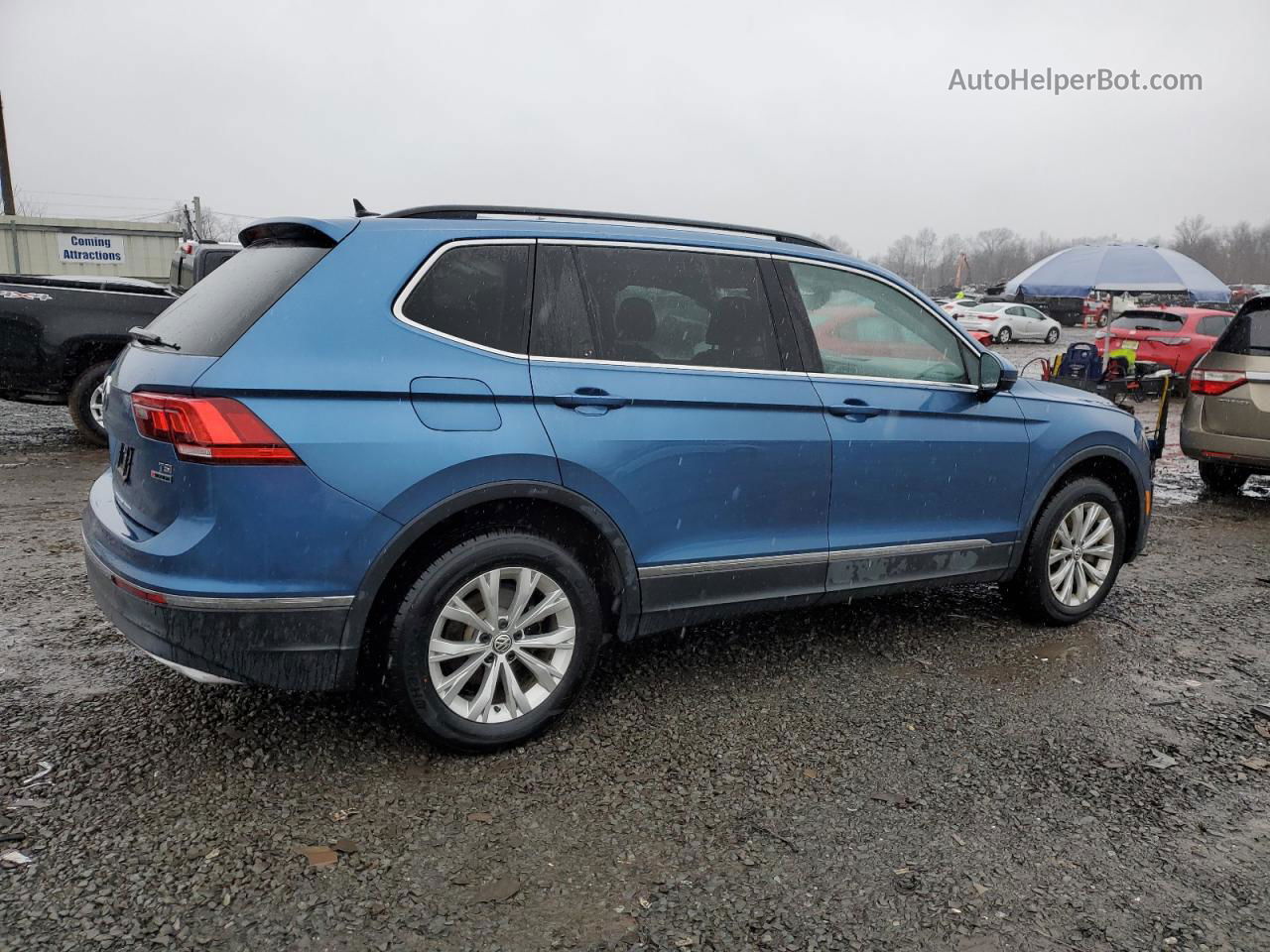 2018 Volkswagen Tiguan Se Синий vin: 3VV2B7AX7JM114360