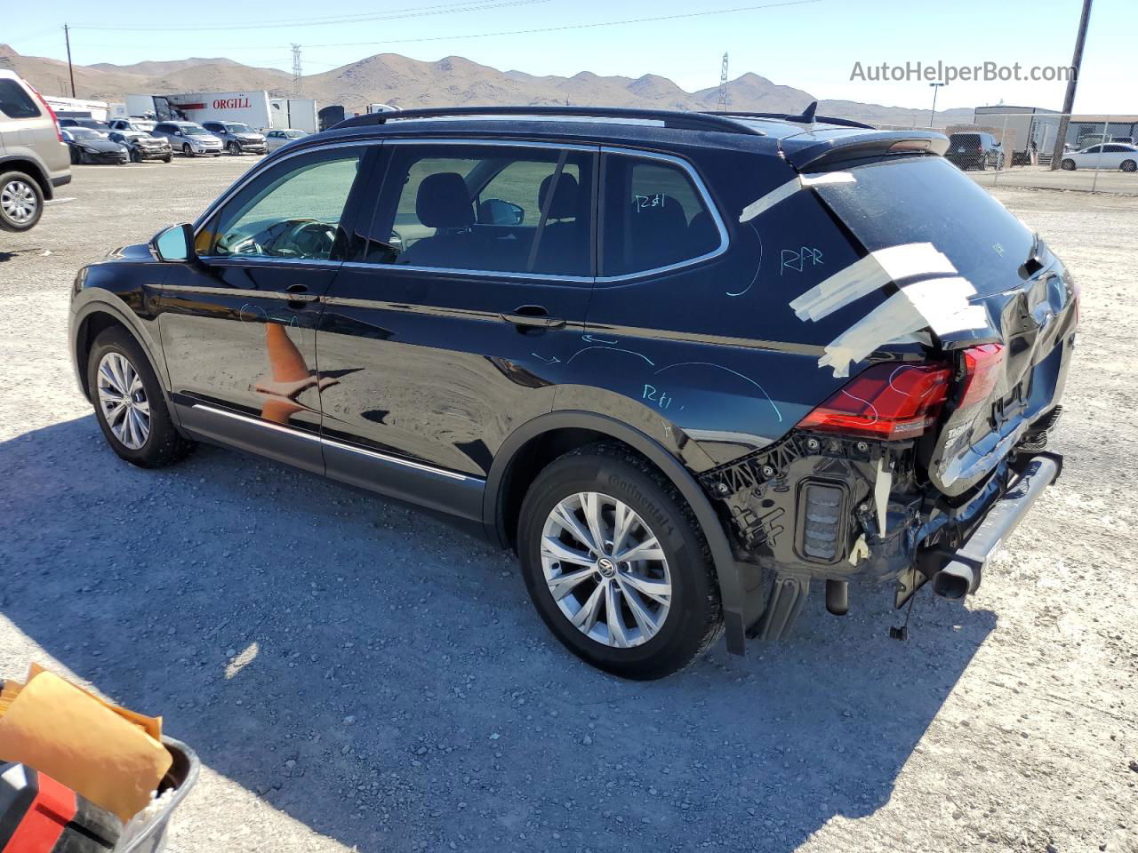 2018 Volkswagen Tiguan Se Black vin: 3VV2B7AX7JM140621