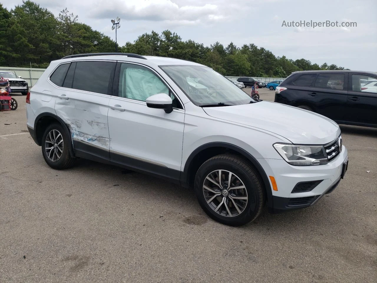 2018 Volkswagen Tiguan Se Белый vin: 3VV2B7AX7JM194193