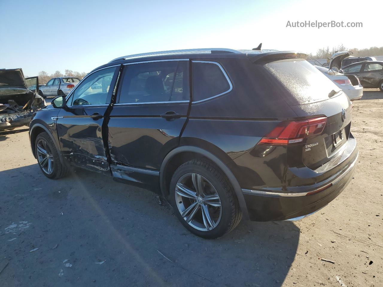 2018 Volkswagen Tiguan Se Black vin: 3VV2B7AX7JM200980