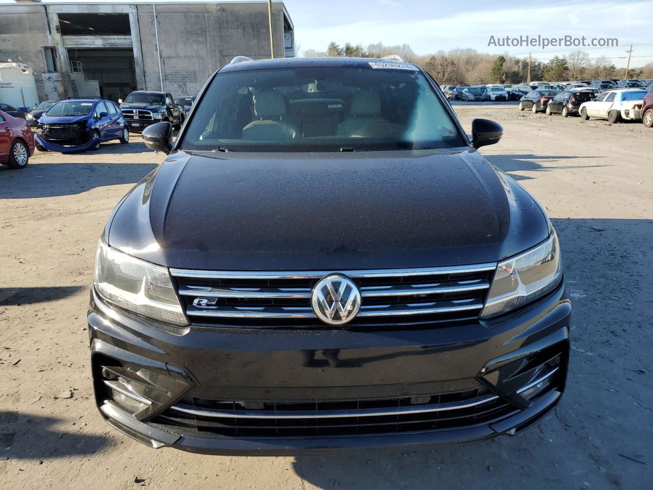 2018 Volkswagen Tiguan Se Black vin: 3VV2B7AX7JM200980