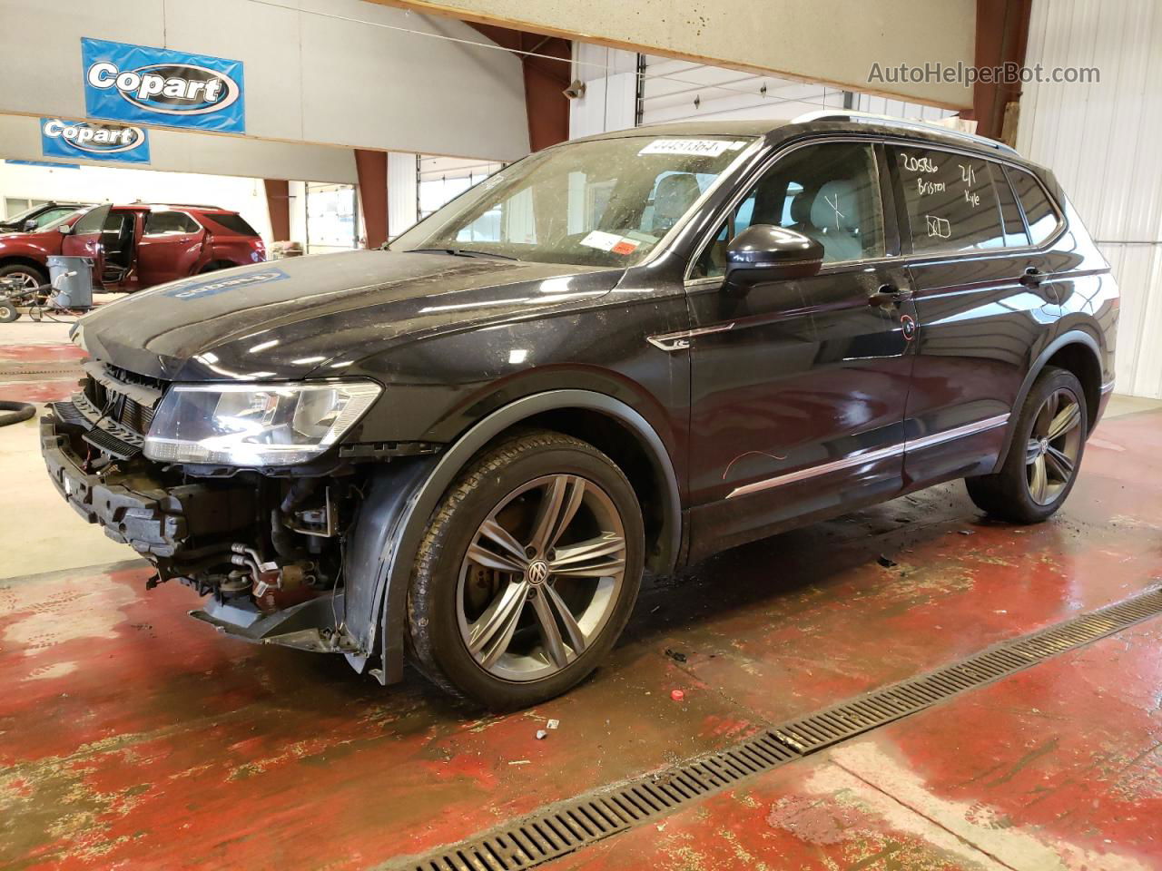 2019 Volkswagen Tiguan Se Черный vin: 3VV2B7AX7KM043484