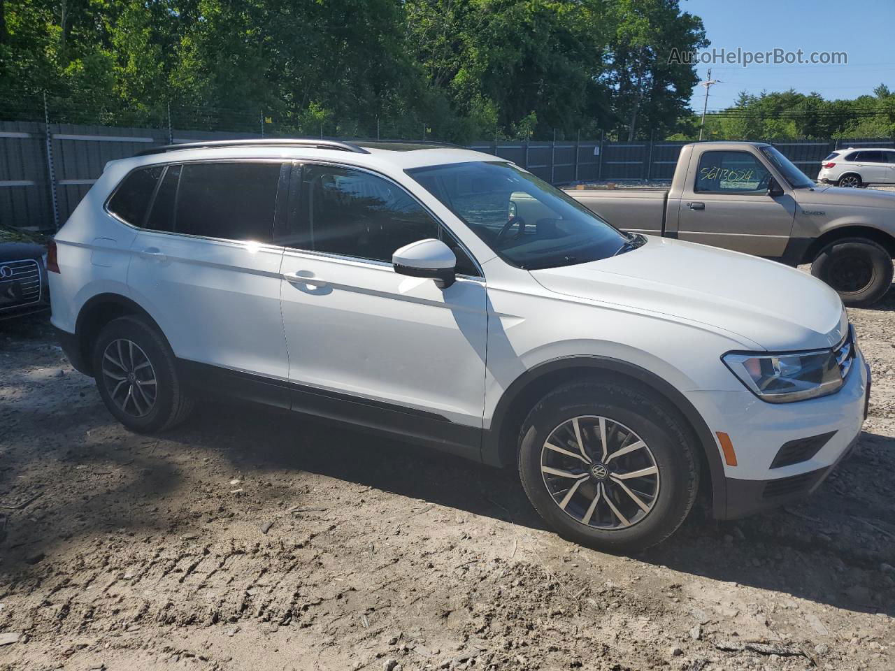 2019 Volkswagen Tiguan Se White vin: 3VV2B7AX7KM101397