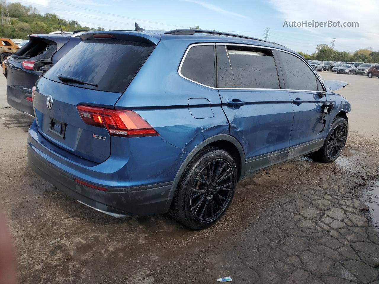 2019 Volkswagen Tiguan Se Синий vin: 3VV2B7AX7KM178822