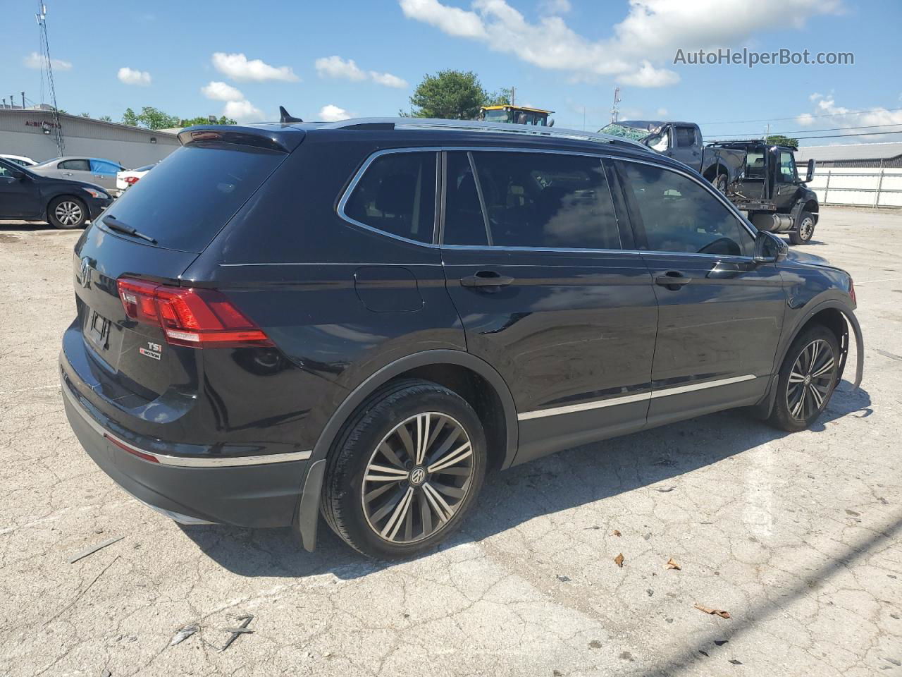 2018 Volkswagen Tiguan Se Black vin: 3VV2B7AX8JM032914