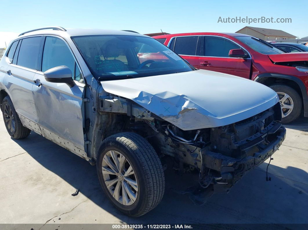 2018 Volkswagen Tiguan 2.0t Sel/2.0t Se White vin: 3VV2B7AX8JM074211