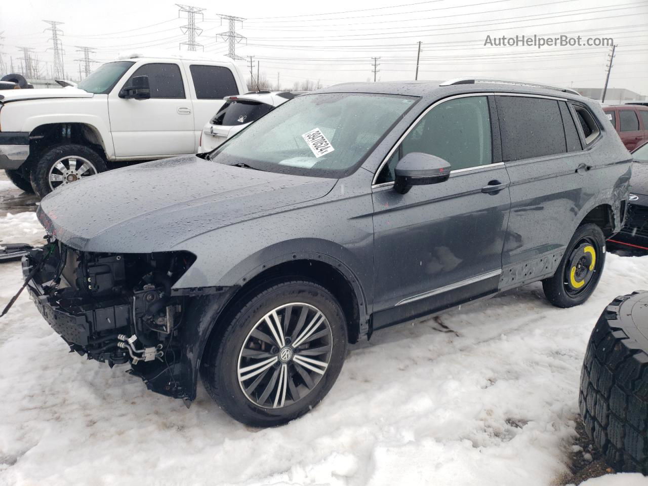 2018 Volkswagen Tiguan Se Gray vin: 3VV2B7AX8JM142460