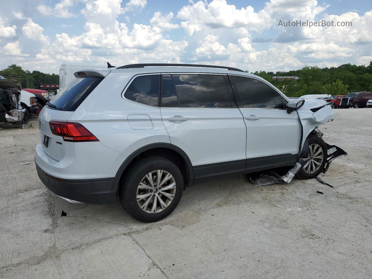 2019 Volkswagen Tiguan Se Gray vin: 3VV2B7AX8KM068863