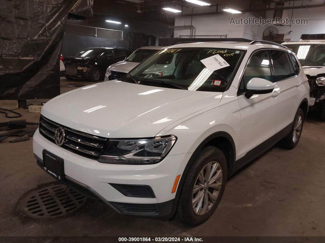 2019 Volkswagen Tiguan 2.0t Se/2.0t Sel/2.0t Sel R-line/2.0t Sel R-line Black White vin: 3VV2B7AX8KM086814