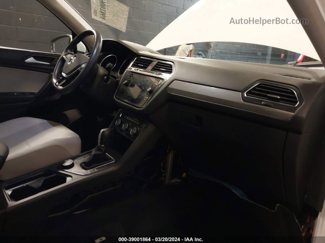 2019 Volkswagen Tiguan 2.0t Se/2.0t Sel/2.0t Sel R-line/2.0t Sel R-line Black White vin: 3VV2B7AX8KM086814