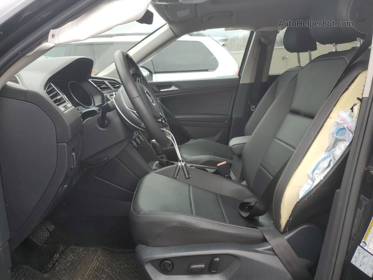 2021 Volkswagen Tiguan Se Черный vin: 3VV2B7AX9MM038466