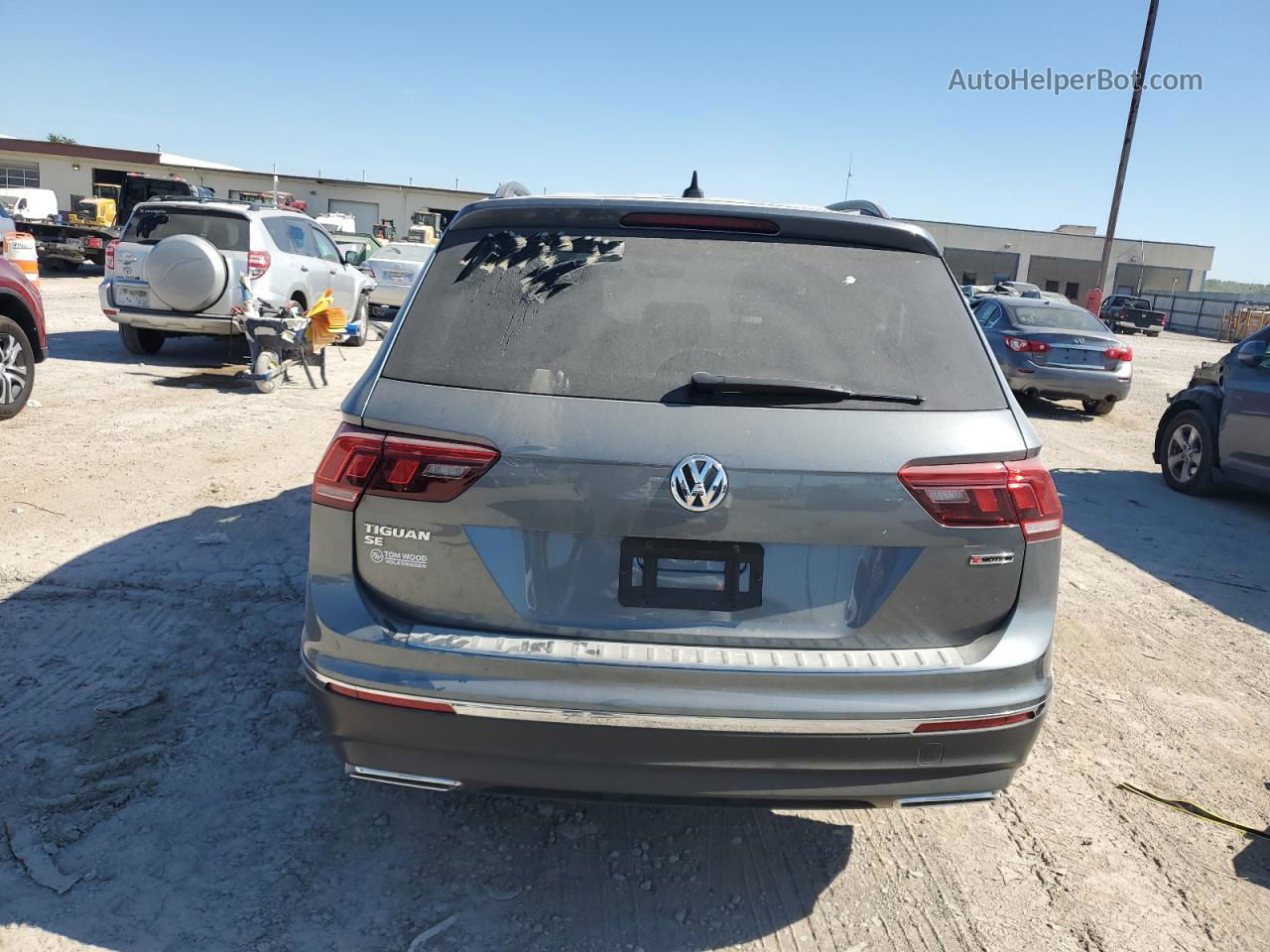 2021 Volkswagen Tiguan Se Gray vin: 3VV2B7AX9MM135473