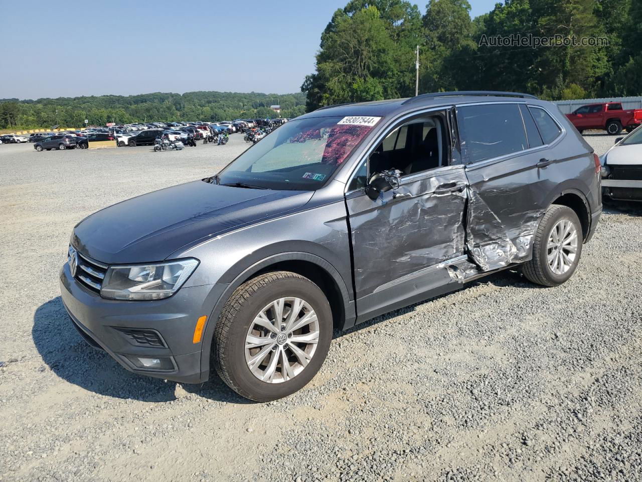 2018 Volkswagen Tiguan Se Gray vin: 3VV2B7AXXJM024779