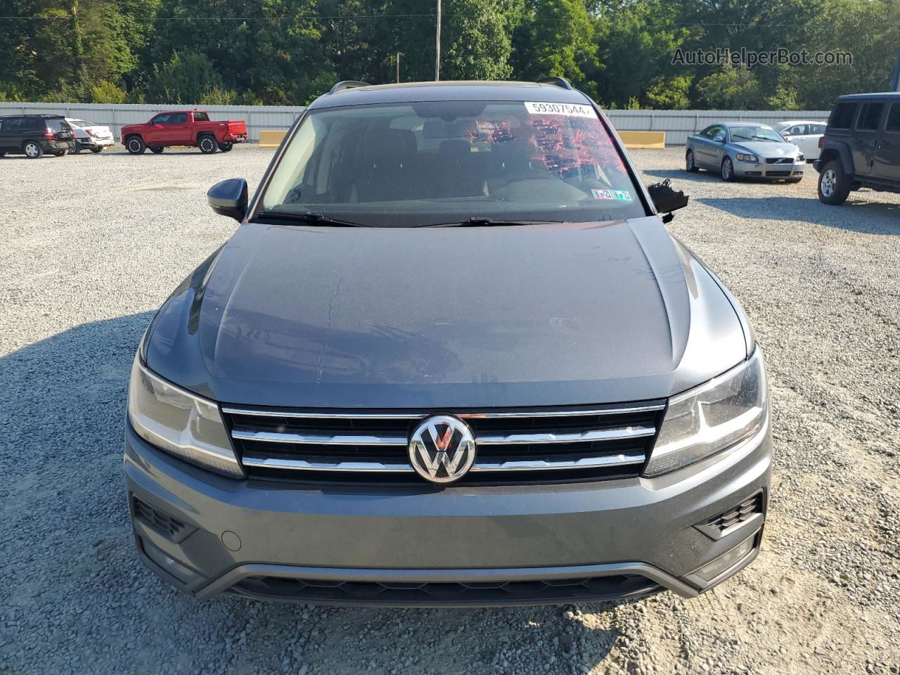 2018 Volkswagen Tiguan Se Gray vin: 3VV2B7AXXJM024779