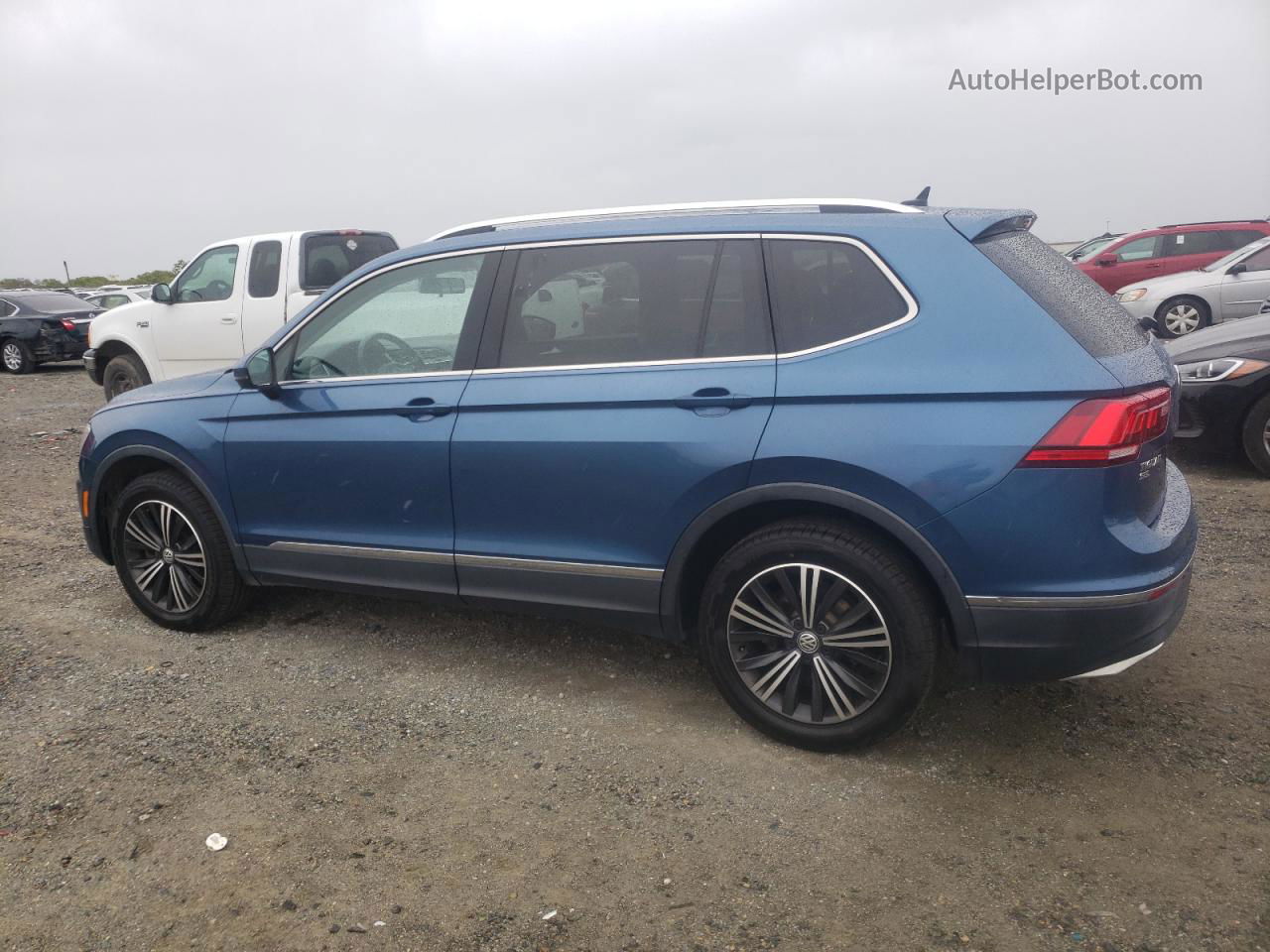 2018 Volkswagen Tiguan Se Blue vin: 3VV2B7AXXJM066501