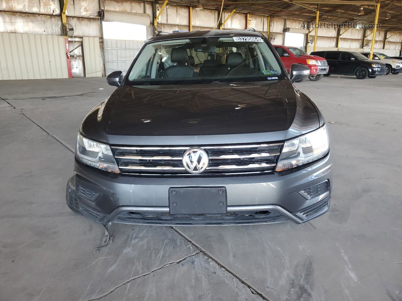 2018 Volkswagen Tiguan Se Угольный vin: 3VV2B7AXXJM136109