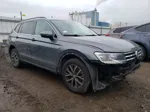 2019 Volkswagen Tiguan Se Серый vin: 3VV2B7AXXKM066967