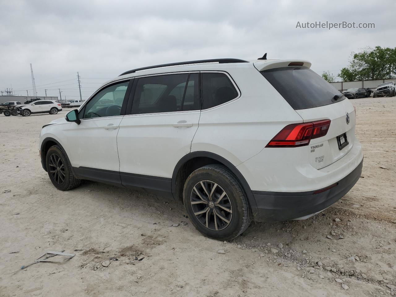 2019 Volkswagen Tiguan Se White vin: 3VV2B7AXXKM070632