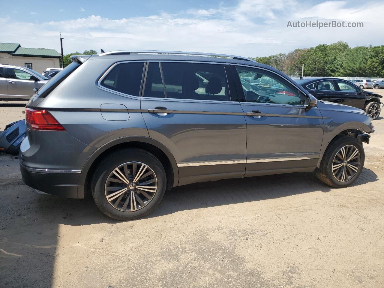 2019 Volkswagen Tiguan Se Серый vin: 3VV2B7AXXKM074650