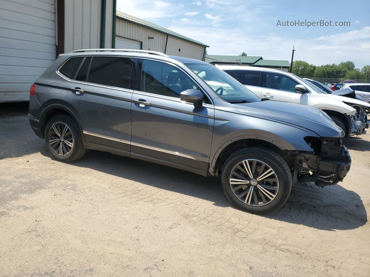 2019 Volkswagen Tiguan Se Gray vin: 3VV2B7AXXKM074650