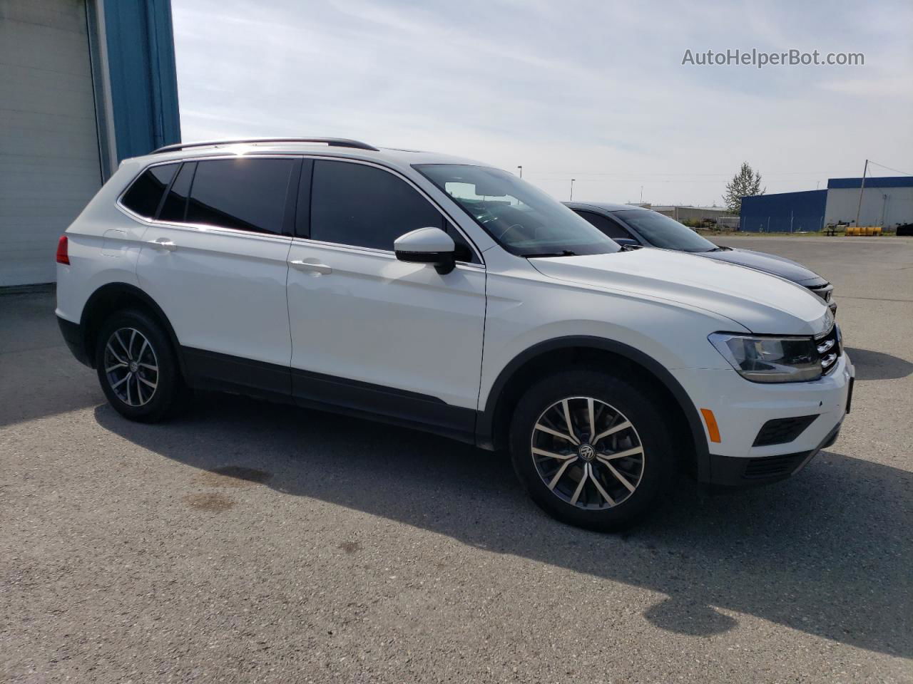 2019 Volkswagen Tiguan Se White vin: 3VV2B7AXXKM115181