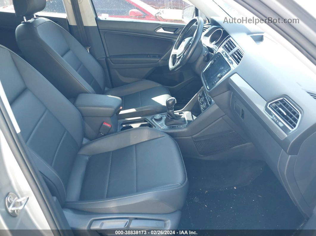 2019 Volkswagen Tiguan 2.0t Se/2.0t Sel/2.0t Sel R-line/2.0t Sel R-line Black Silver vin: 3VV2B7AXXKM146303