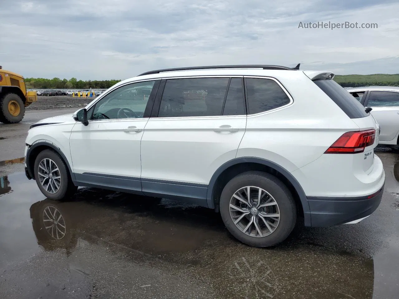 2019 Volkswagen Tiguan Se White vin: 3VV2B7AXXKM174103