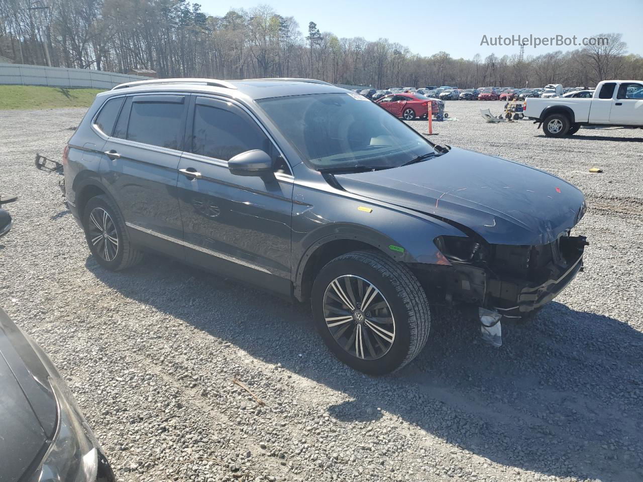 2019 Volkswagen Tiguan Se Gray vin: 3VV2B7AXXKM182203