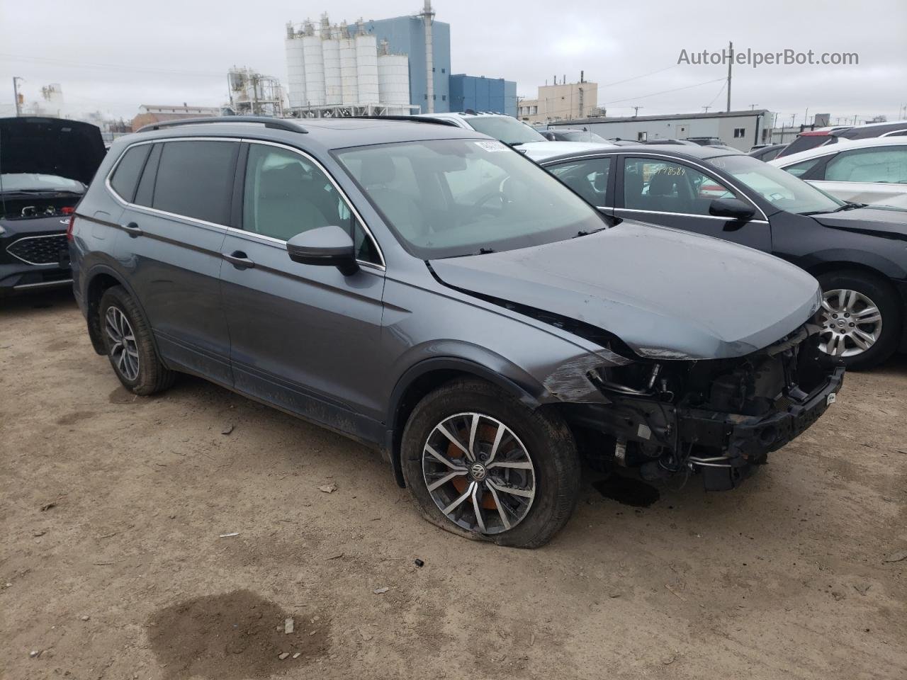 2019 Volkswagen Tiguan Se Gray vin: 3VV2B7AXXKM185117