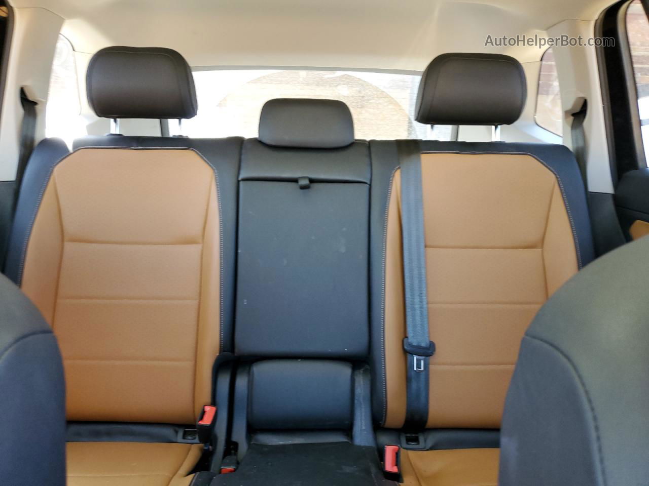 2019 Volkswagen Tiguan Se Черный vin: 3VV2B7AXXKM185943