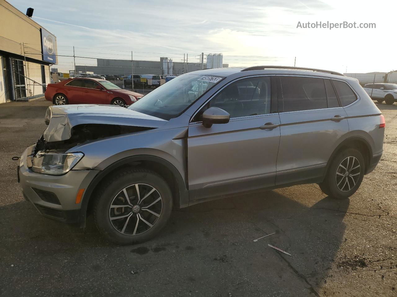 2021 Volkswagen Tiguan Se Серебряный vin: 3VV2B7AXXMM068446